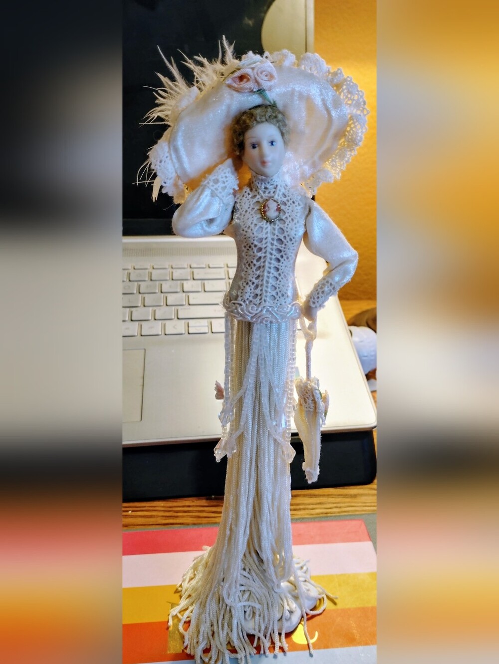 "Putting On The Ritz" 2001 Victorian Tassel Doll